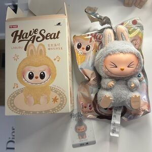 Labubu Have a Seat - HEHE